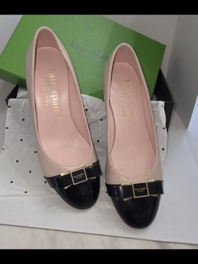 Kate Spade New York Pink & Black Leather Bow Cap Toe Pumps Women's 8.5